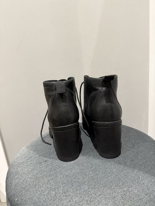 Шкірні черевики Vagabond