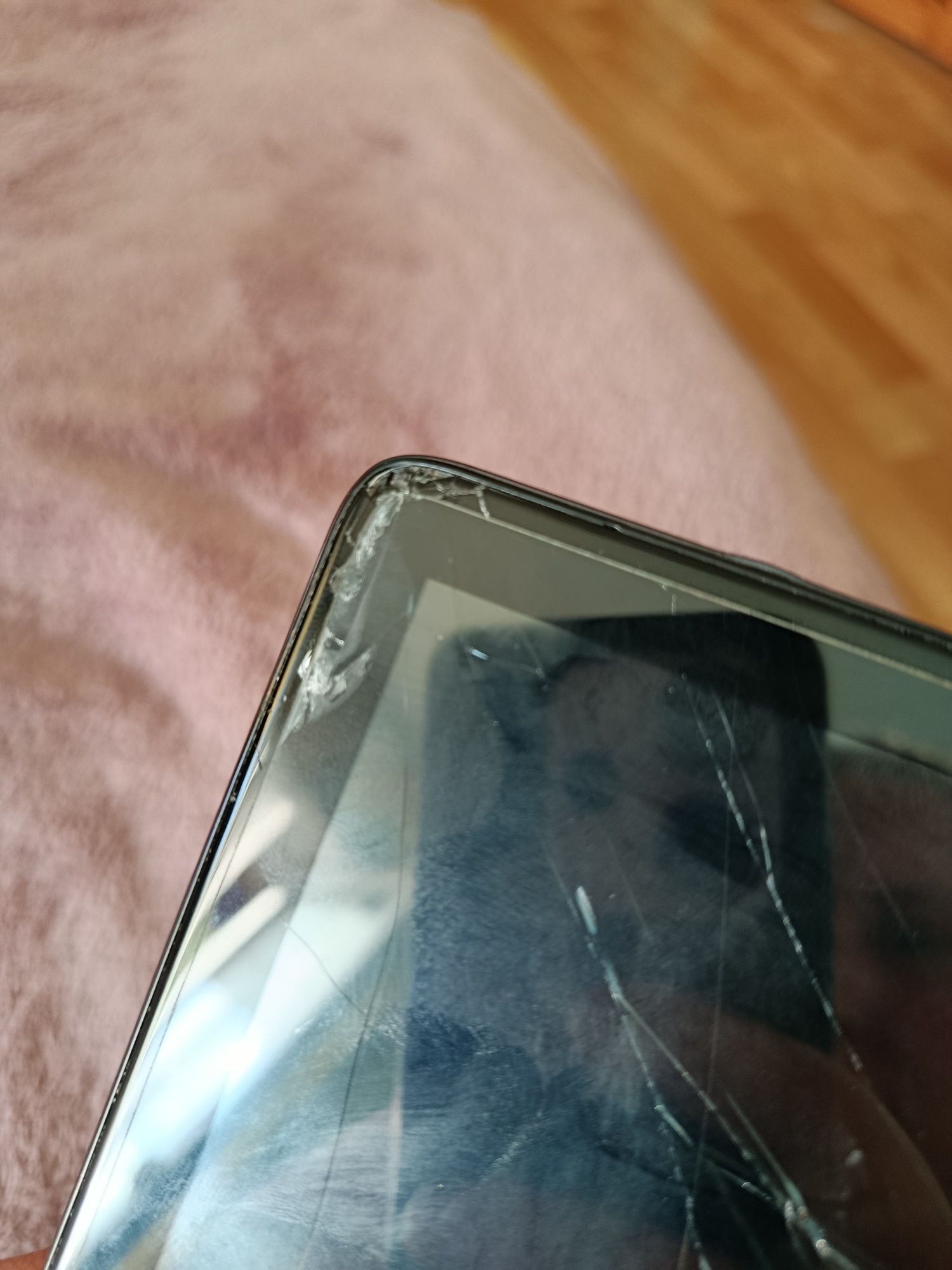 Продам планшет Oscal Pad 10