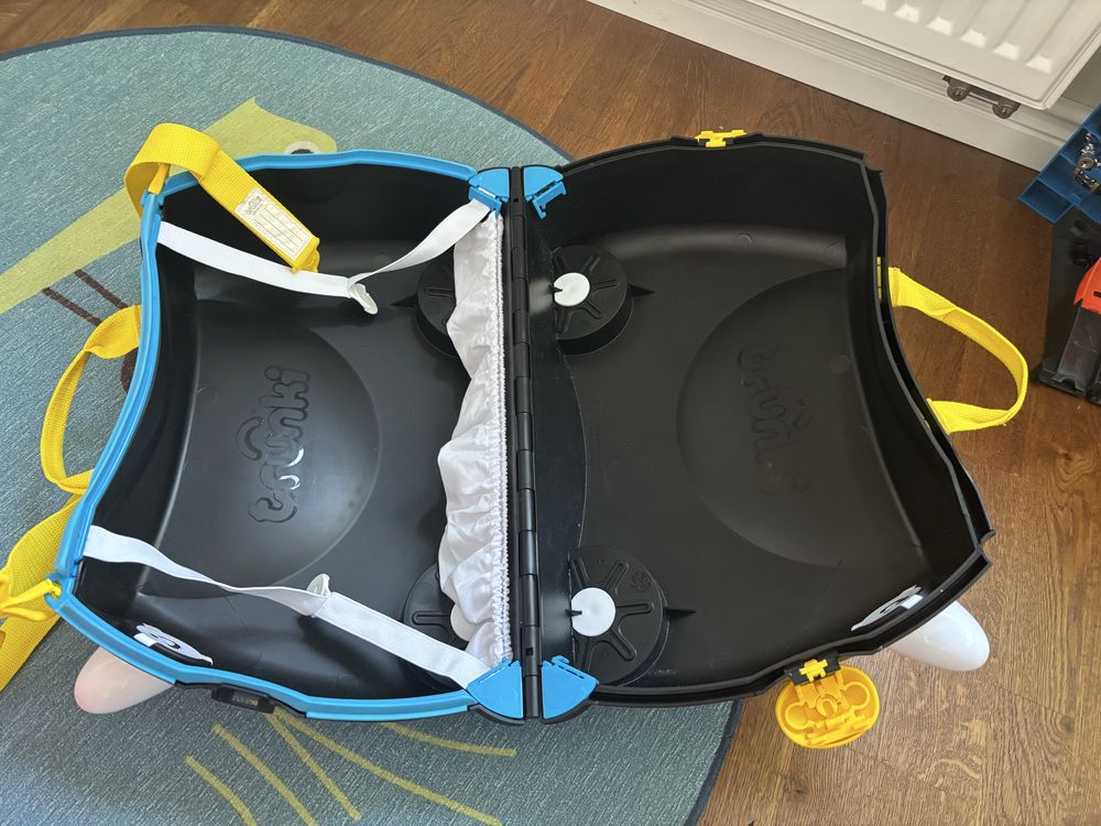 Walizki jeździki dziecięce trunki picacka i wóz strażacki