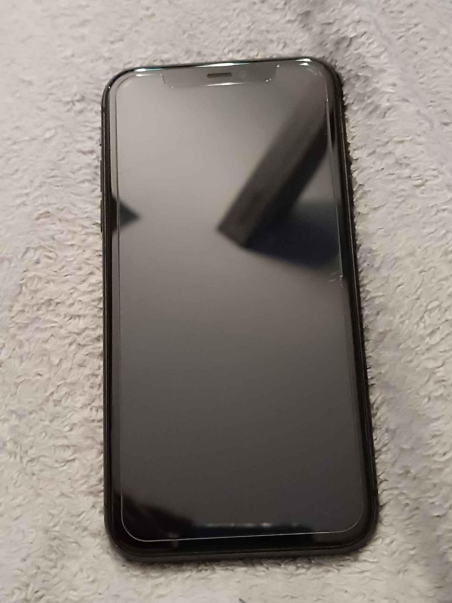 iPhone 11   64 Gb