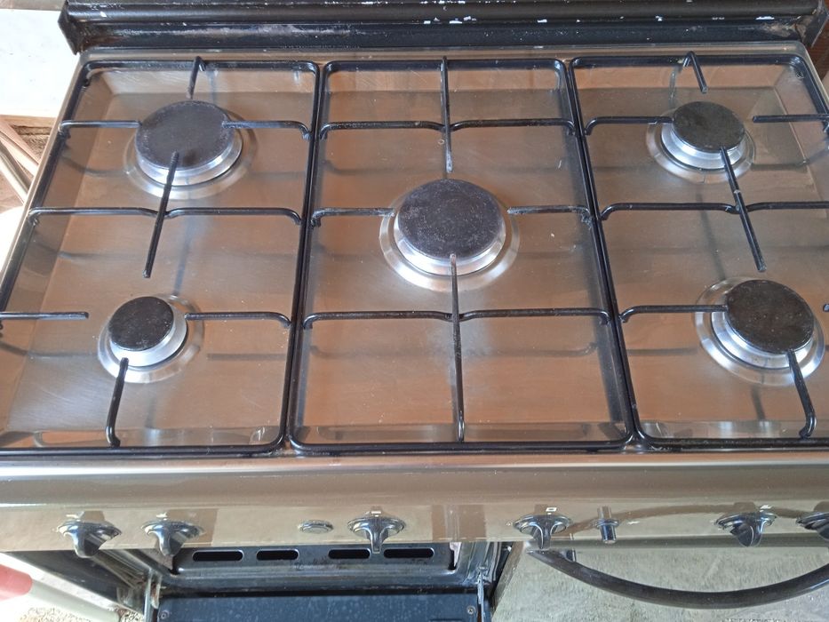 Fogão junex quase novo