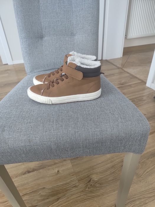 Buty dziecięce zimowe