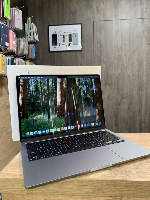 Ноутбук MacBook Air 13.6 M2 8/256Gb Space Gray 100% Магазин Гарантія