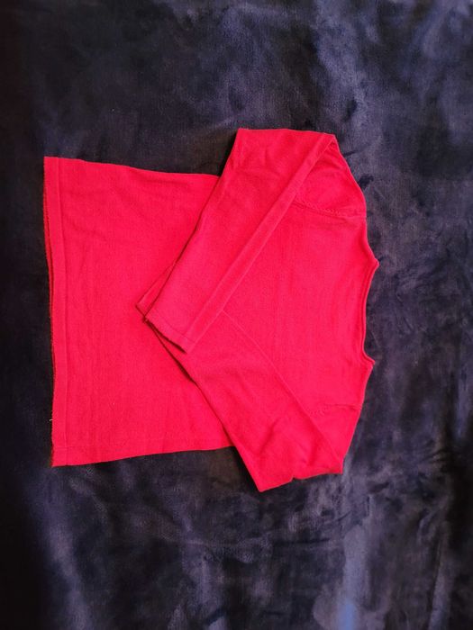 Ładny sweterek h&m w rozmiarze 128