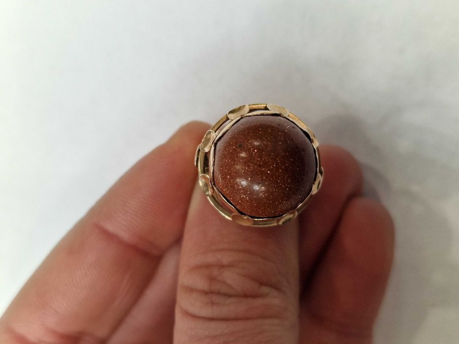 Złoty pierścionek/ 585/ 10.65 gram/ R15/ Piasek Pustyni/ WWJ/ 63-65