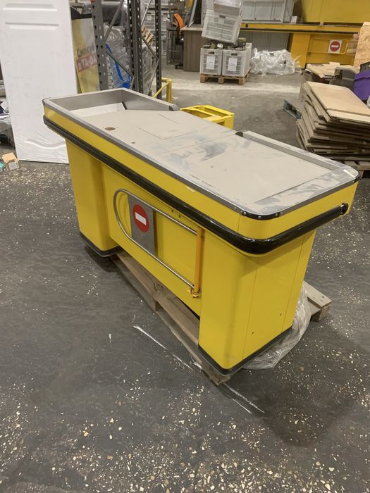 Касовий бокс з транспортною стрічкою б у