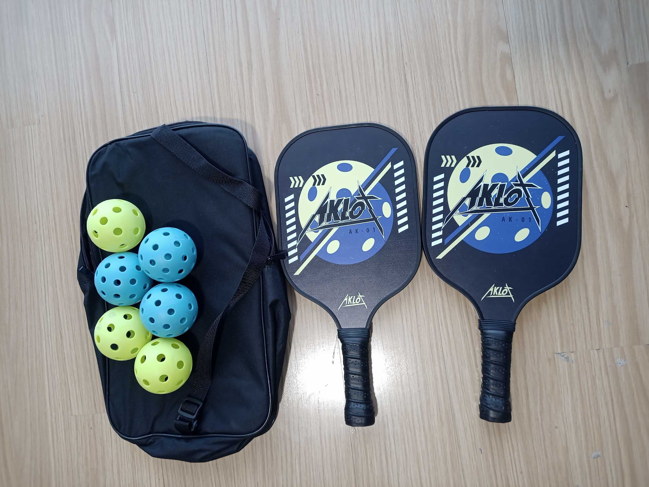 Kit Pickleball 2 raquetes+6 bolas c/ bolsa / paddles & bag