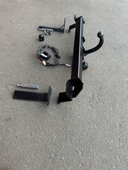 фаркоп форкоп опель зафіра b opel zafira B 2005/2011 рік оригінал