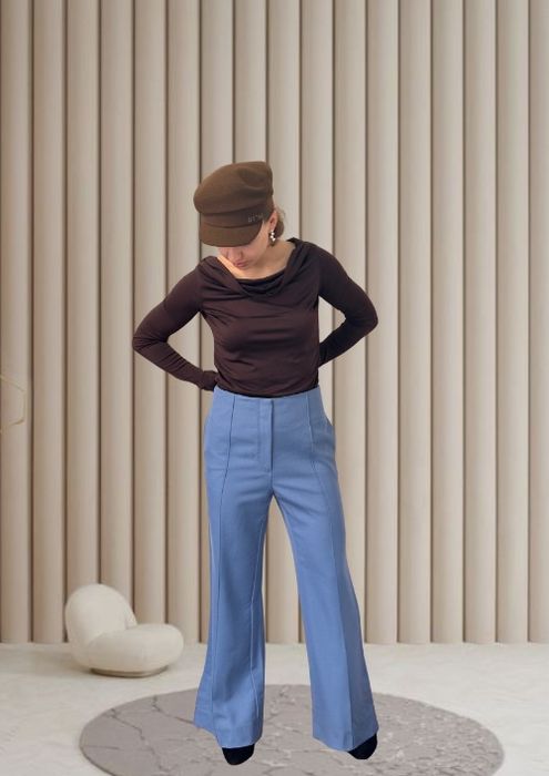 Класичні блакитні брюки з гарного матеріалу