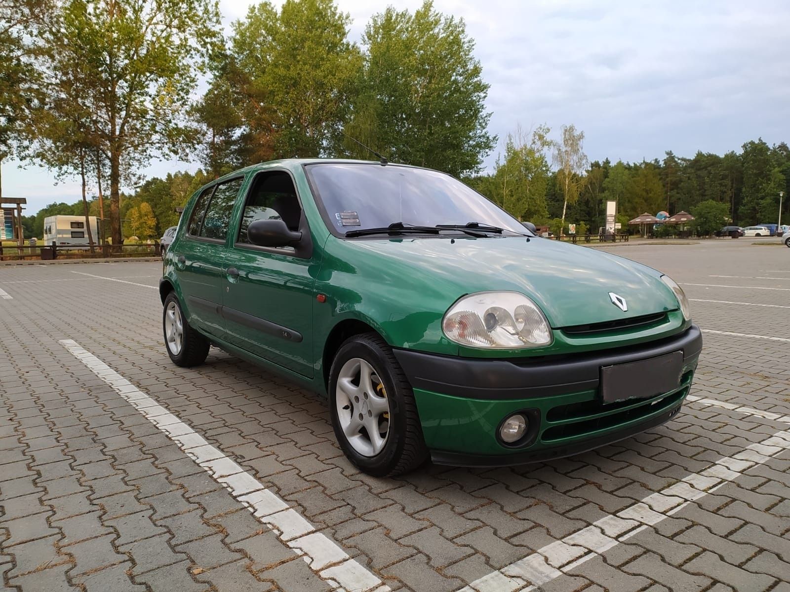 Przewóz Osób/ Taxi Ozimek/ Transport Na Lotnisko/ Usługi Transportowe