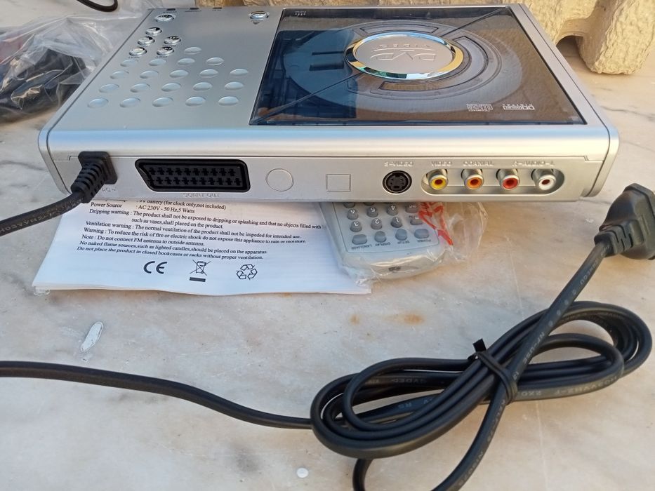 Leitor de DVD novo