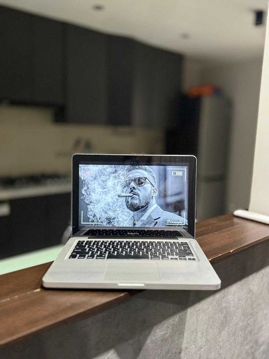 Ноутбук Macbook Pro 13 макбук бу