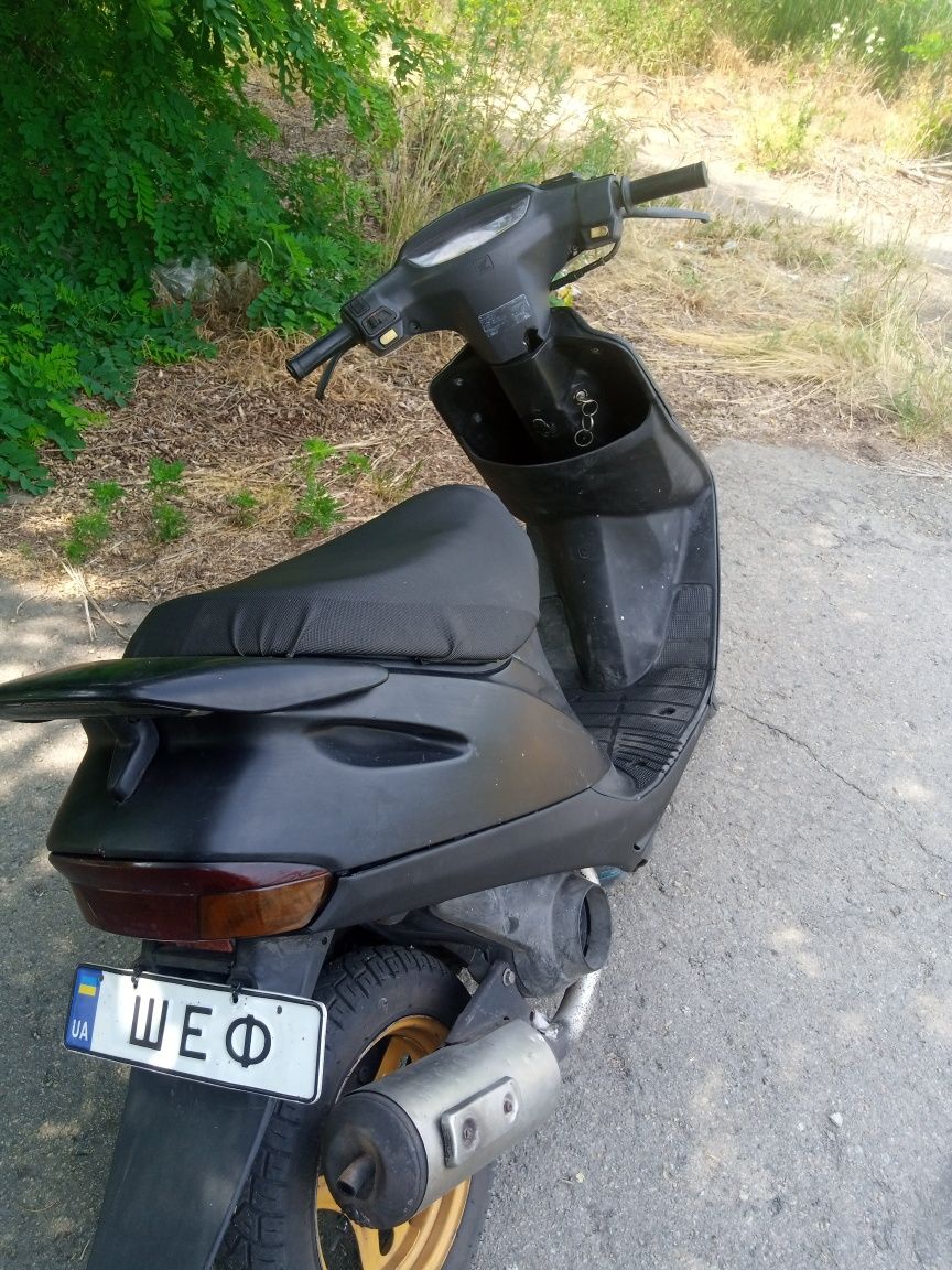 Продам скутер Honda Dio 28zx