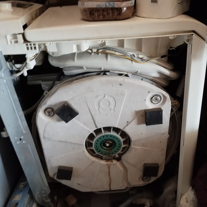 Вертикальная стиралка Electrolux на запчасти. Донор.