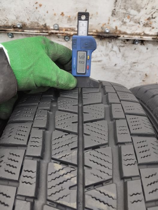 215/65/16c Falken зима комплект 7-8 мм