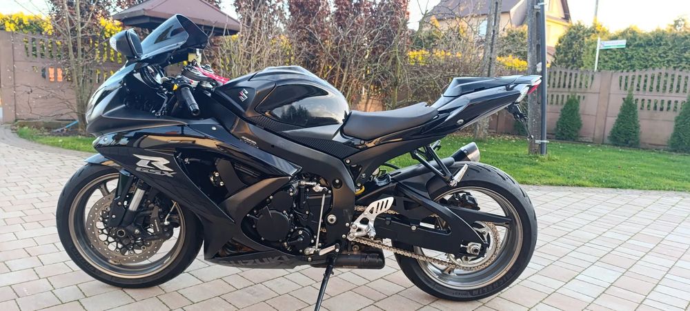 Suzuki V-STROM GSX R-750 ABS 40t.km-ASO/TUV Komin SZYBA Siedzenie KLAMY -ZAWORY