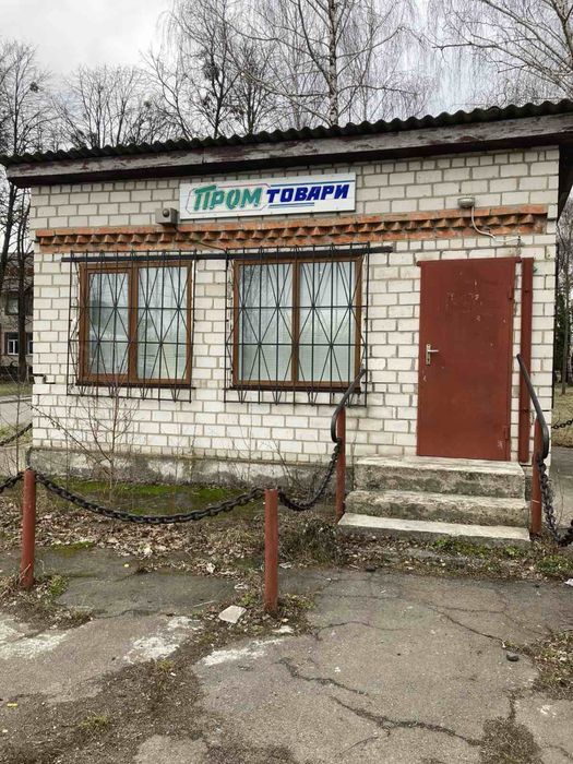 Магазин в оренду зі складом