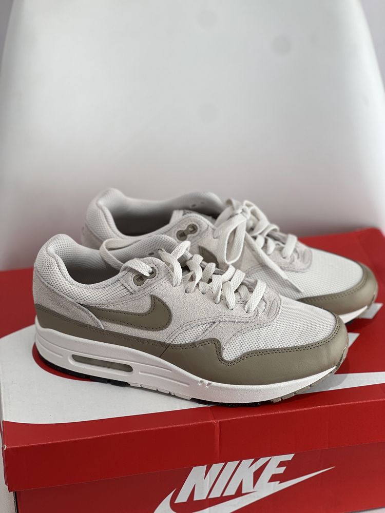 Кросівки Nike Air Max 1 ess найк аир макс