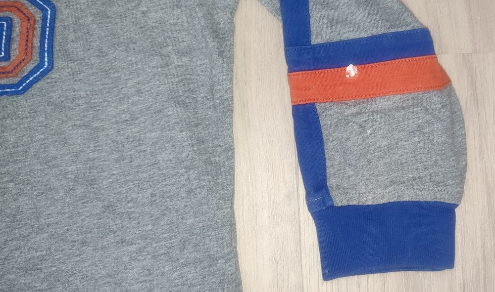 Koszulka Tommy Hilfiger r. 4 lata longsleeve