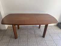 Mesa em Pinho Mel