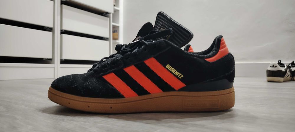 Adidas em bom estado n 41.5