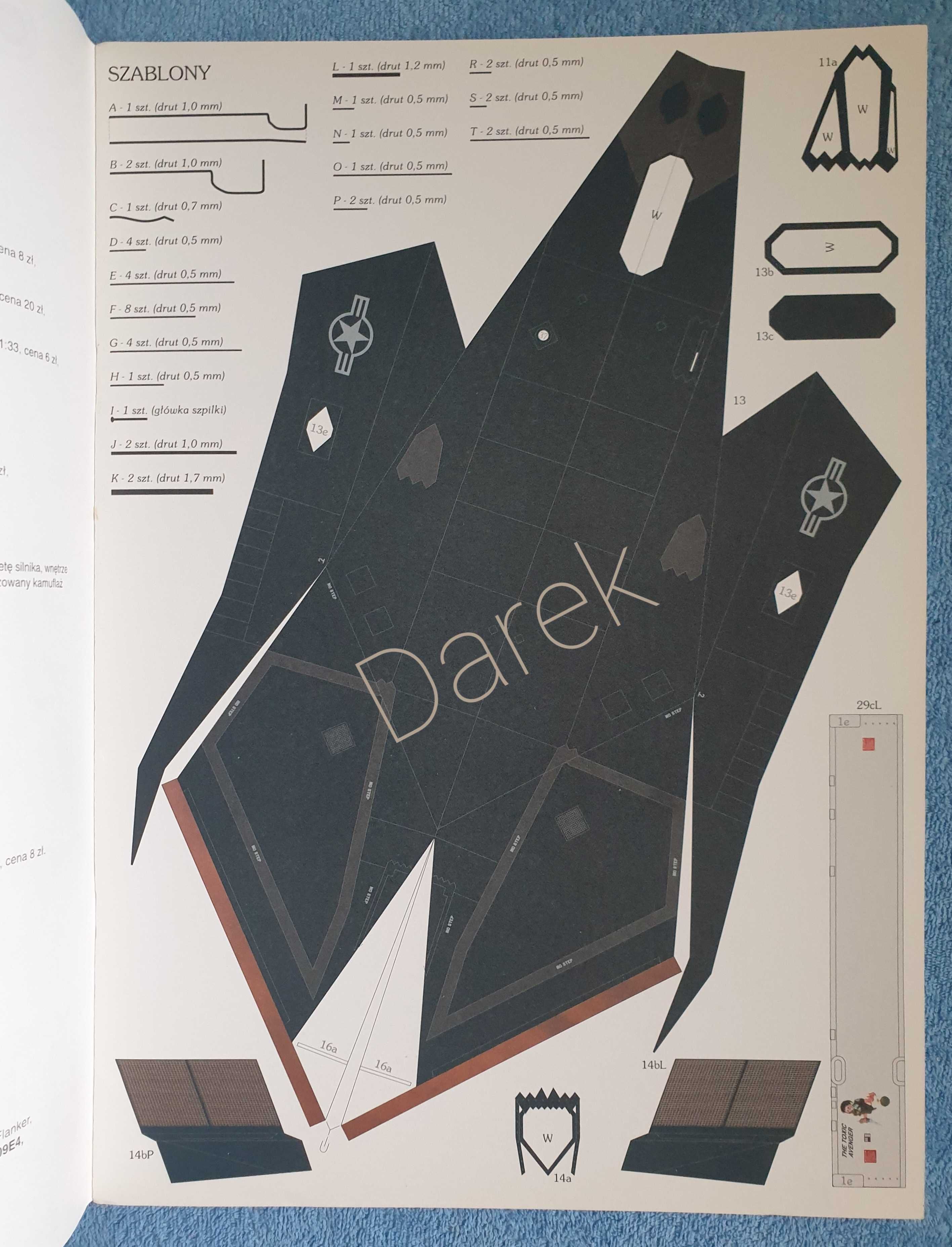 F-117A NIGHTHAWK Military Model 1-2/2000 Haliński model kartonowy