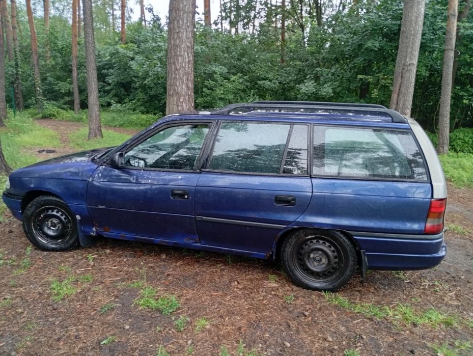 Опель Астра 16 97 рік