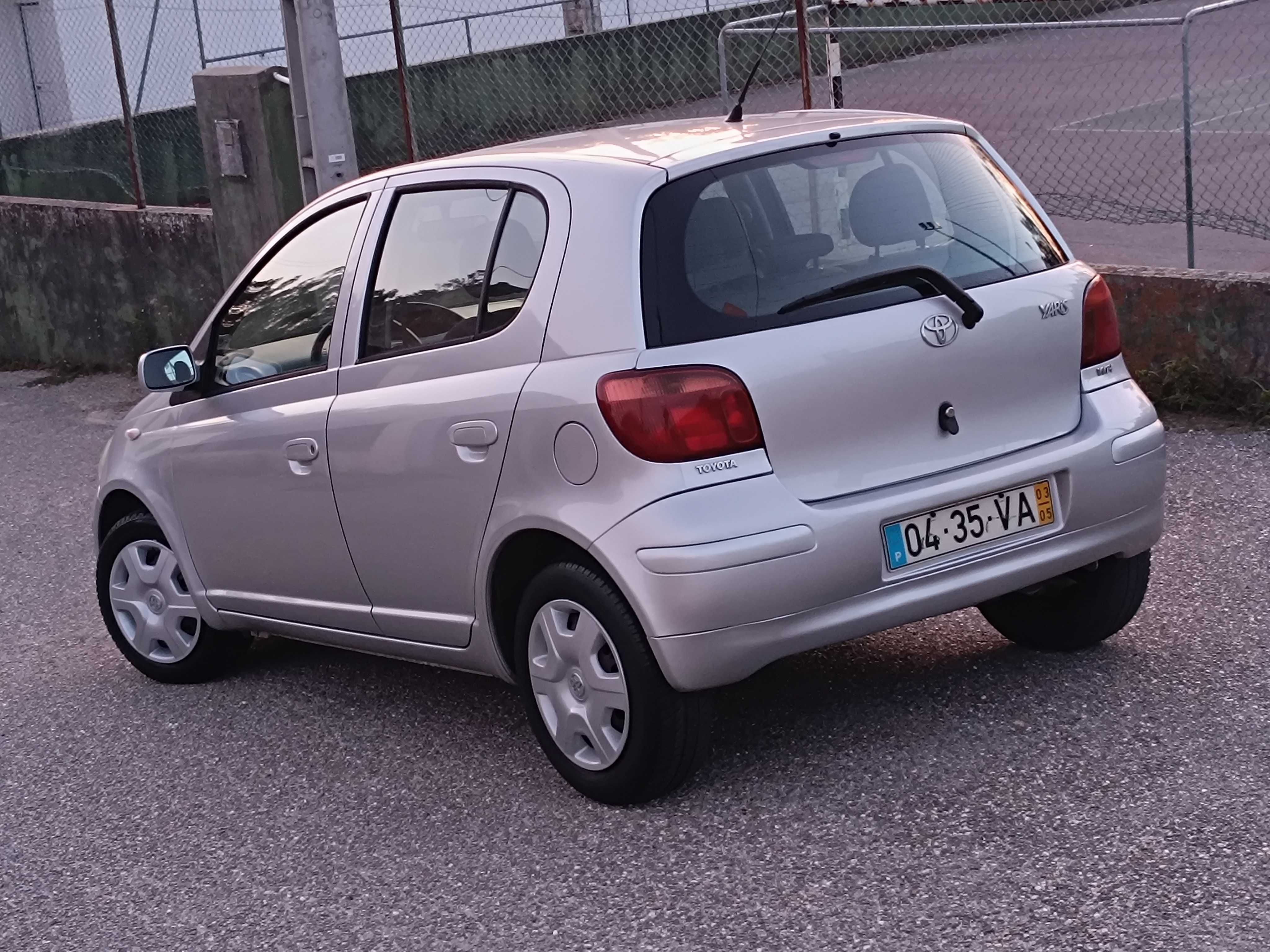 Toyota Yaris 1.0 VVT-i 68CV 159826 Kms-Excelente. Negociável