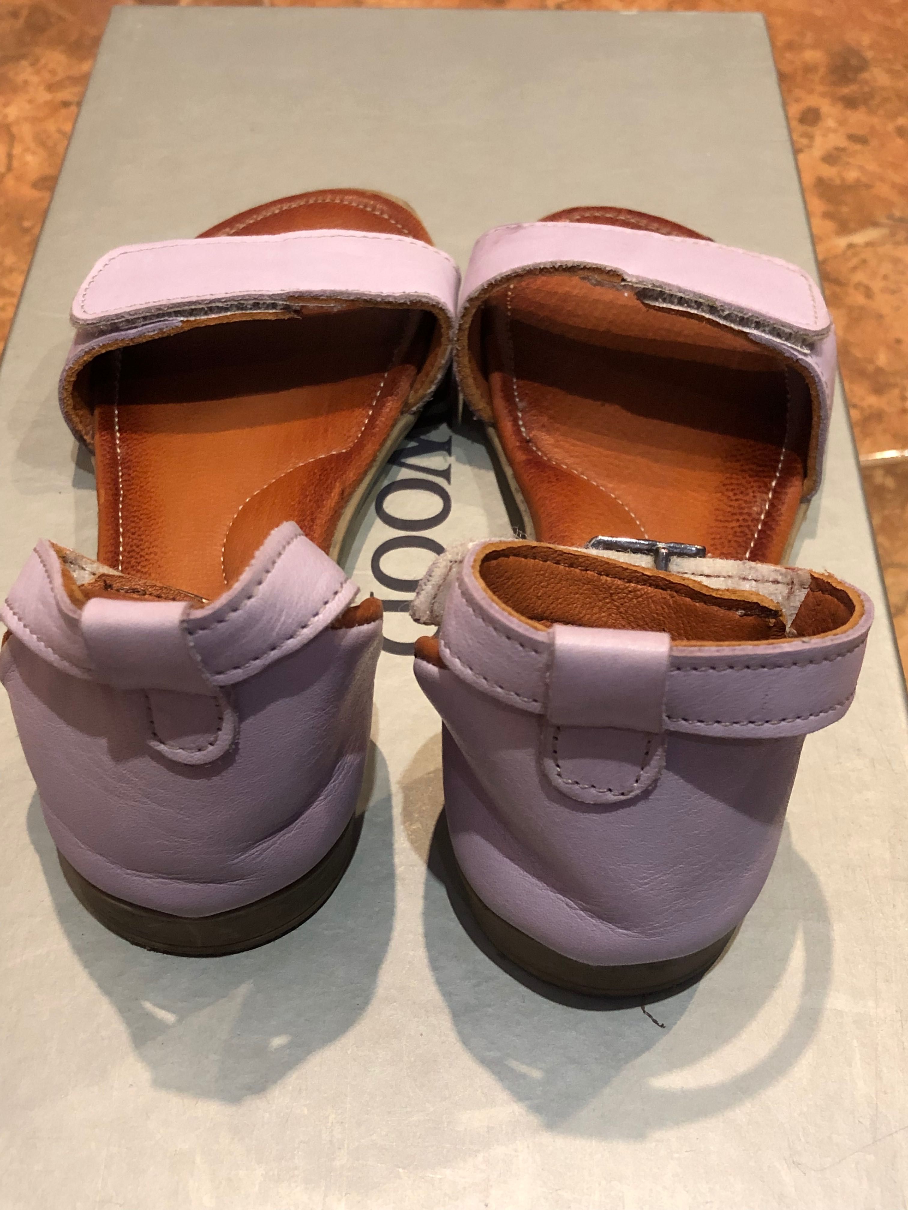 Шкіряні фіолетові босоніжки 29р на дівчинку
