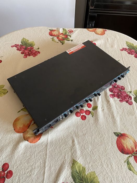 Interface Áudio Focusrite Saffire 40 Pro