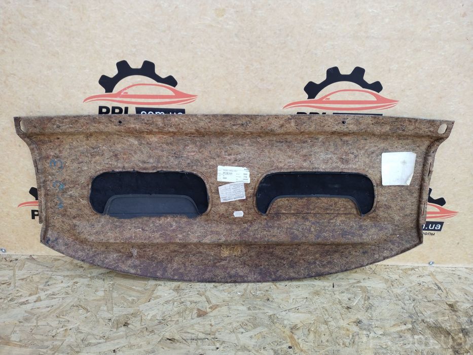 Mercedes C-Class W203 2000-2007 седан Полка багажника