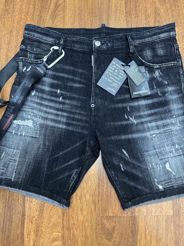 Продаю новые мужские джинсовые шорты DSQUARED2
