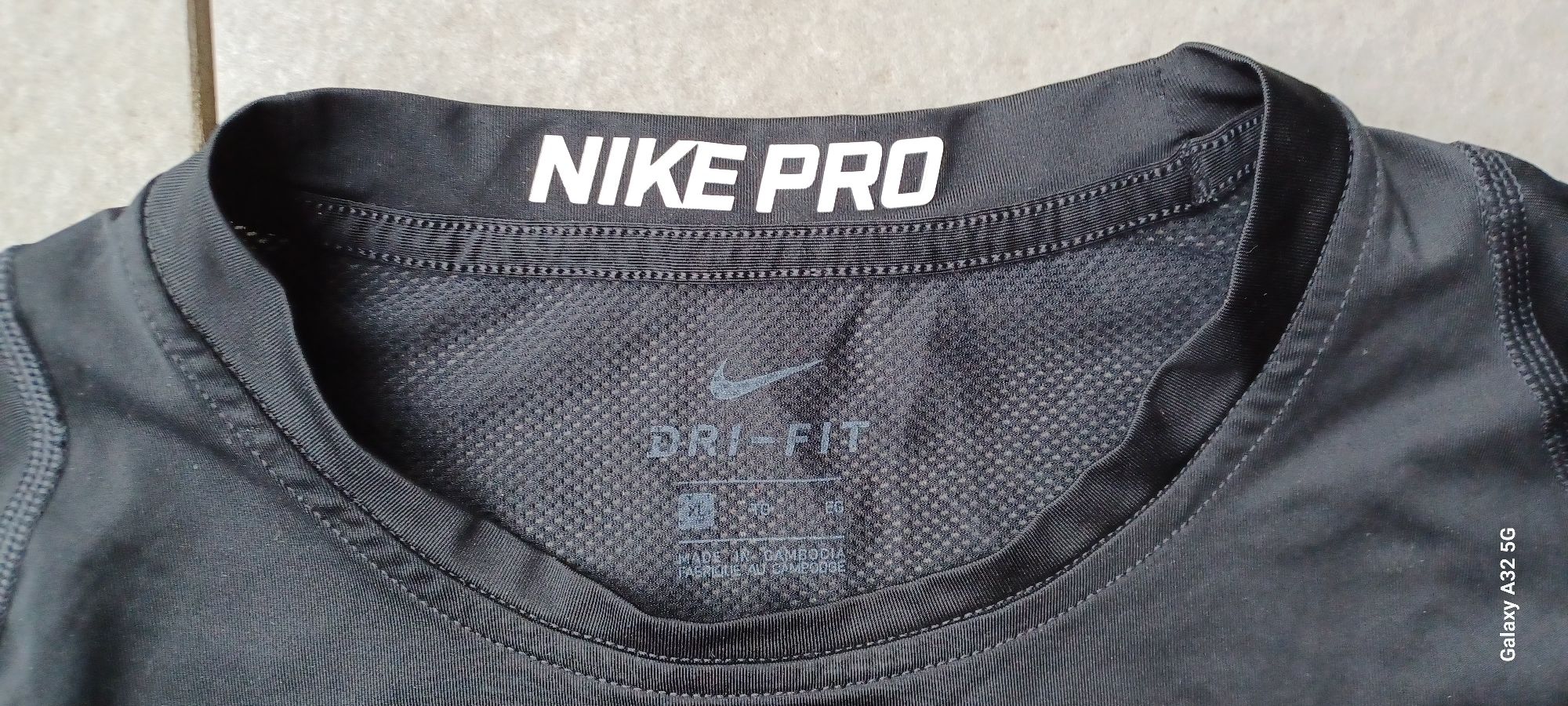 Koszulka Nike Pro.