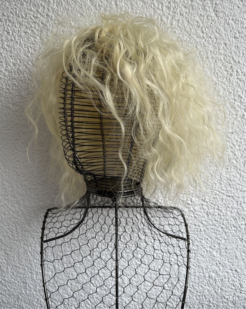 Premium Ultra włosy doczepiane, topper / tupet jasny blond fale