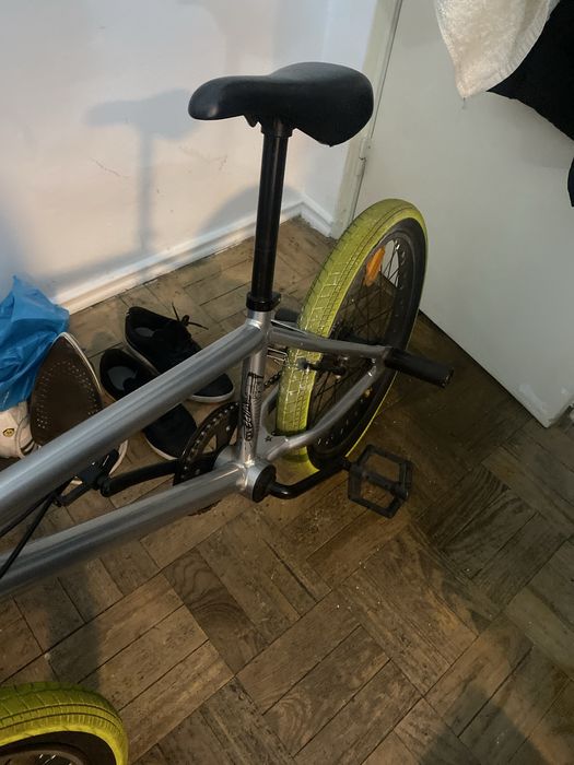 Vendo Bmx por  70€!