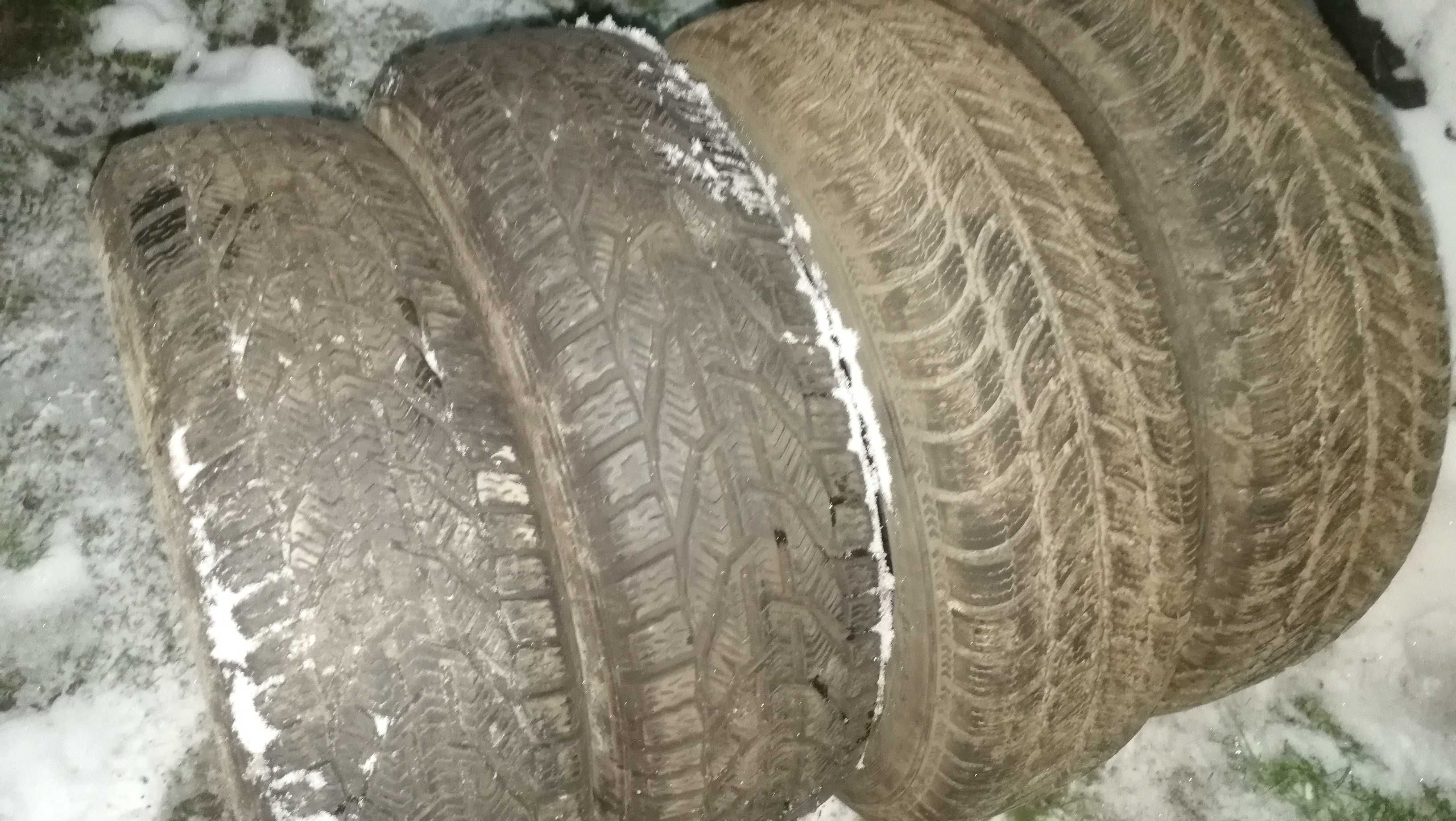 Opony zimowe Dębica / Kormoran  - 185/65 R15 - 2022 / 4 sztuki