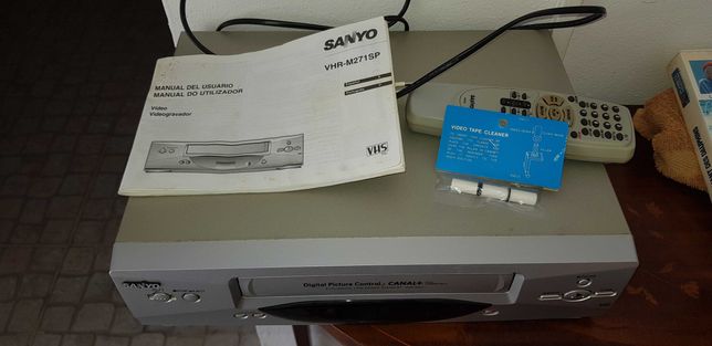 Video gravador Sanyo VHS