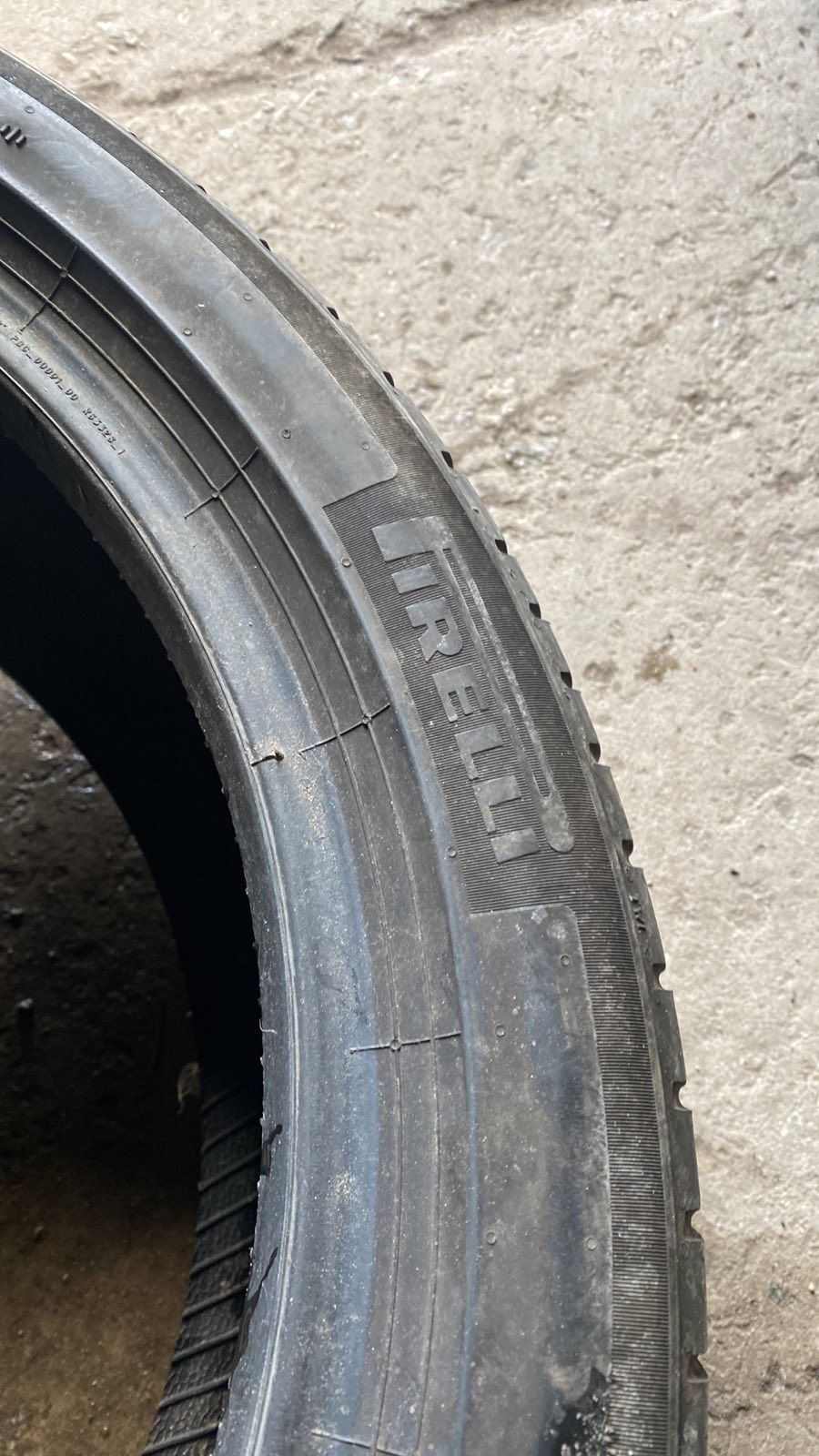 225.45.18 Pirelli 2шт літо шини резина з Європи БВ БУ 45