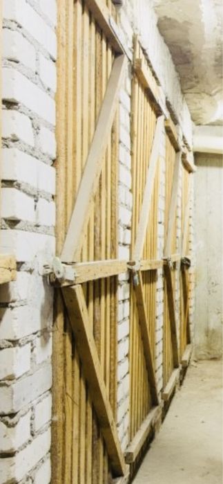 Piwnica/komórka lokatorska w samym centrum Warszawa - Plac Grzybowski