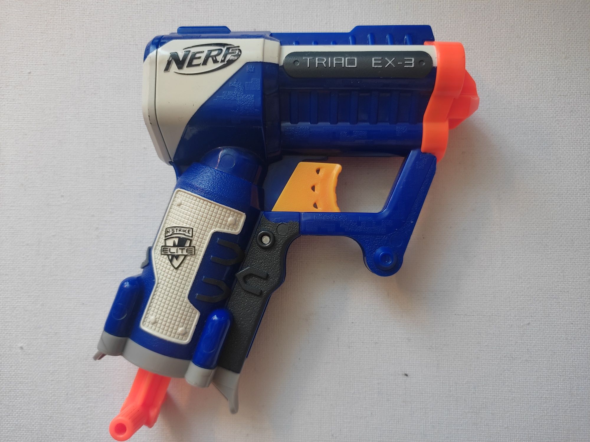 Іграшковий пістолет NERF