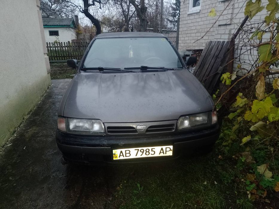 Нісан Примєра  сів поїхав