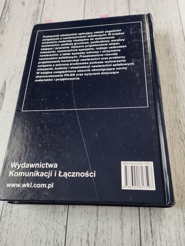 Nawierzchnie asfaltowe - J. Piłat, P. Radziszewski