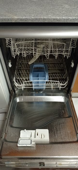 Máquina de lavar louça