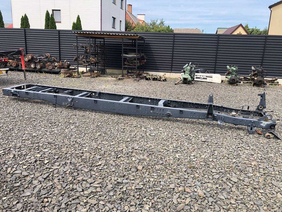 Рама з документами до Mercedes-Benz 1324 L - піскоструйна, фарбована