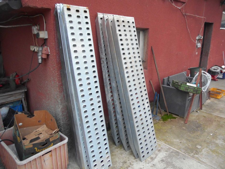 Najazdy laweta trapy lohr