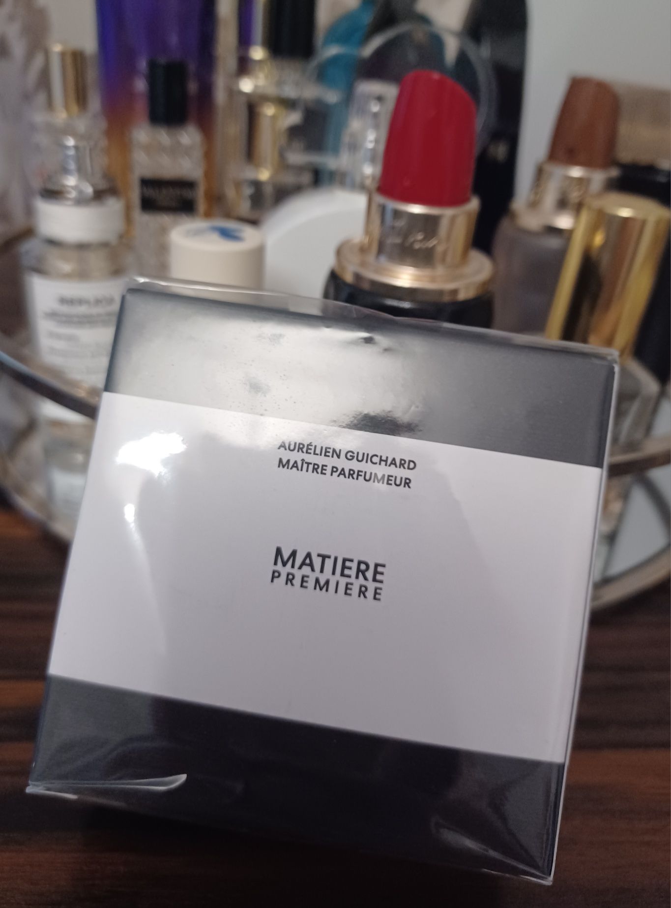 Matiere premiere encens suave perfumy