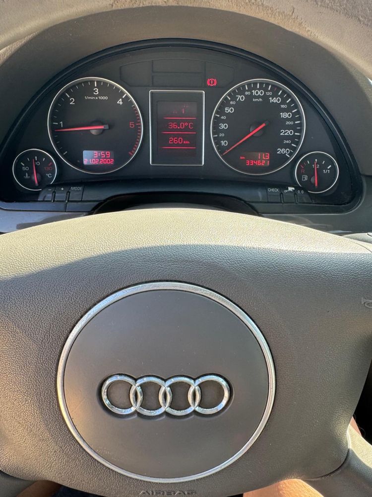 Audi A4 Avant 2.5 TDI M6