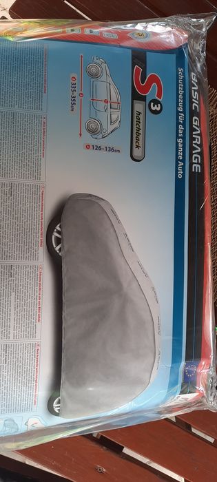 Plandeka na auto