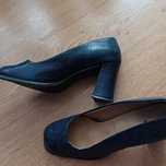 80. Pantofle damskie rozmiar 40
