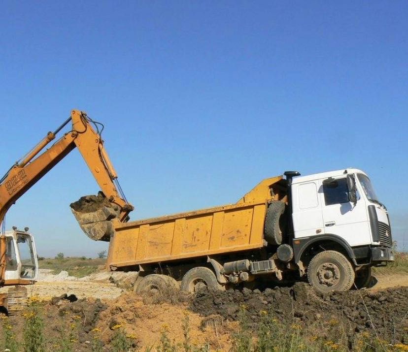 Послуги оренда екскаватора самоскида погодинна довготривала сніг мусор